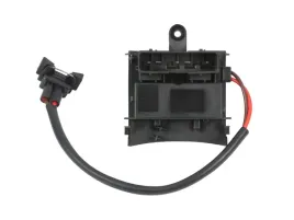 sterownik-wentylatora-opel-5-pins-signum-03-08-1-8-vectra-c-02-08-1-6-1-8