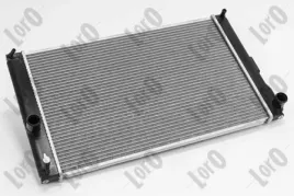 chlodnica-wody-toyota-auris-1-8-10-18-prius-1-8-11-ac-