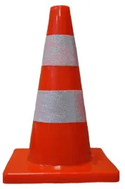 pacholek-45-cm-drogowy-road-slupek-ostrzegawczy-z-otworem-na-tyczke-pcv