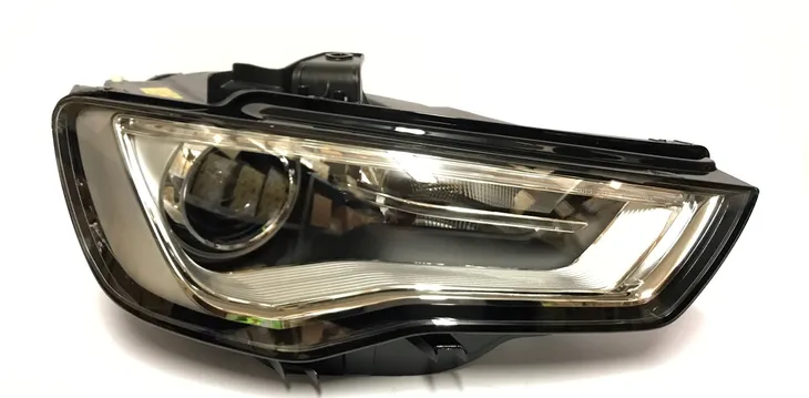 reflektor-audi-a3-a3-12-strona-zabudowy-prawa