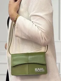karl-lagerfeld-torebka-porfel-na-pasku-oliwkowy