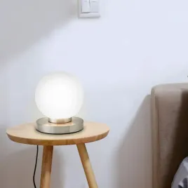 lampka-nocna-dotykowa-kula-sciemniana-szklo-metal-led-e14-biala-kula