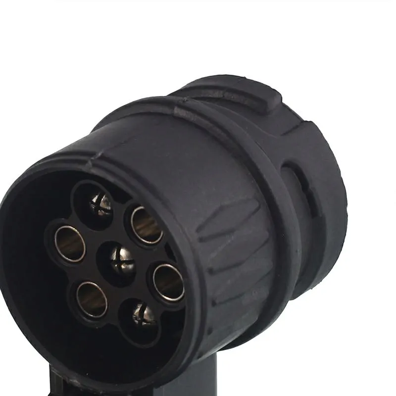 adapter-elektryczny-13-7