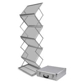 stojak-na-ulotki-a3-z-shape-w-walizce