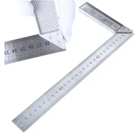 katownik-metalowy-budowlany-300mm