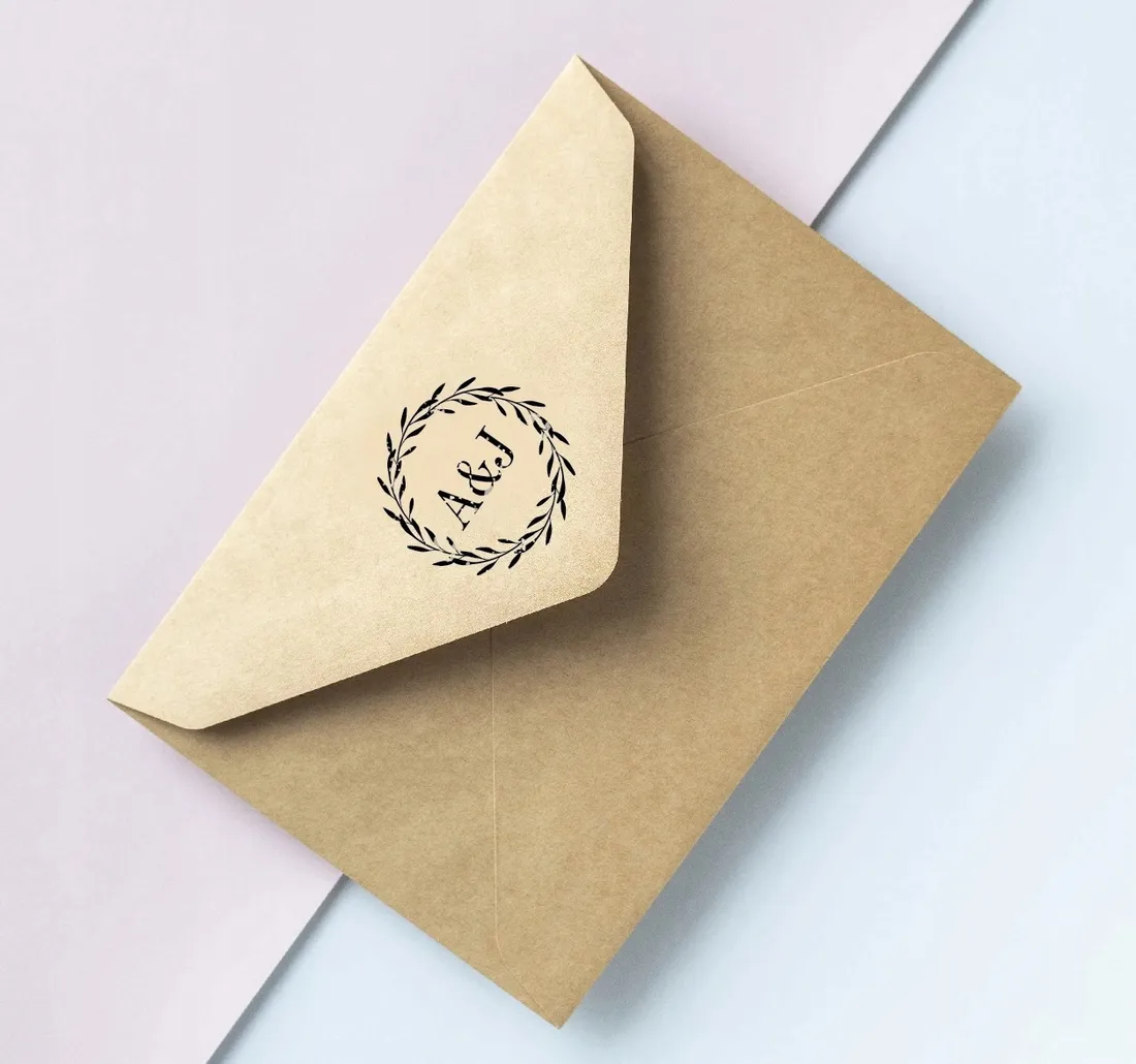 stempel-slubny-drewniany-ksztalt-okragly
