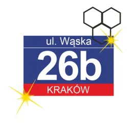 tabliczka-odblaskowa-plaster-30x20-z-nr-domu-niebiesko-czerwona