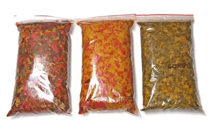 glopex-basic-eigelb-i-vegetal-mix-pokarm-3x1l