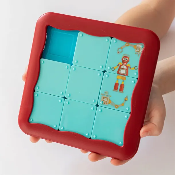 fabryka-robotow-gra-logiczna-smart-games-8-plec-unisex