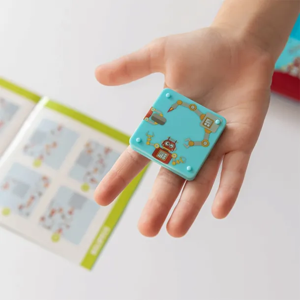 fabryka-robotow-gra-logiczna-smart-games-8-wiek-dziecka-8-lat