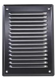 kratka-wentylacyjna-przykrecana-metalowa-kominowa-z-siatka-14x21-czarna