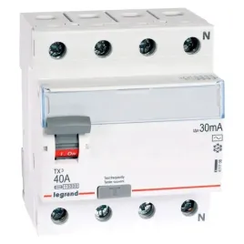 wylacznik-roznicowopradowy-p304-tx3-40a-30ma-ac-4p-legrand
