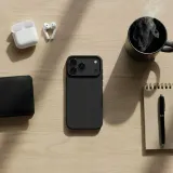 spacecase-silicone-case-3-0-iphone-17-pro-black-kolor-czarny