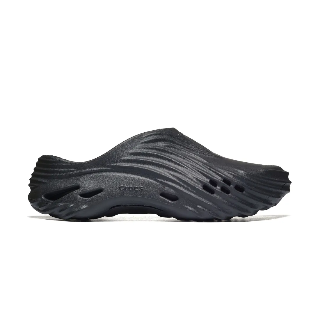 klapki-crocs-echo-wave-czarny-38-39-unisex-stan-nowy