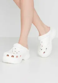 crocs-classic-bae-clog-womens-white-206302-100-42-43