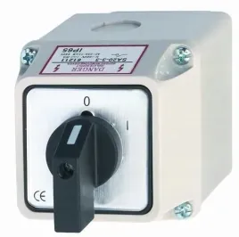lacznik-krzywkowy-w-obudowie-16a-0-1-aep