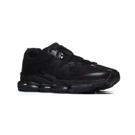 sneakersy-new-balance-czarny-43-unisex