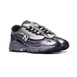 sneakersy-new-balance-fioletowy-44-unisex