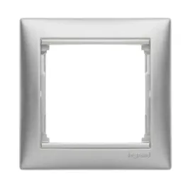 legrand-valena-aluminium-ramka-1