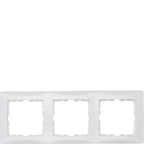 berker-kwadrat-bialy-ramka-3-material-tworzywo-sztuczne