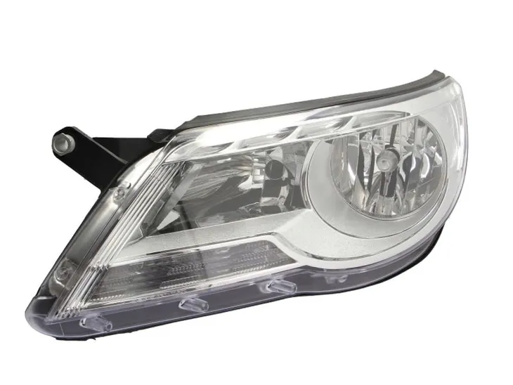 reflektor-vw-tiguan-09-10-rodzaj-swiatel-mijania-tradycyjne-halogenowe