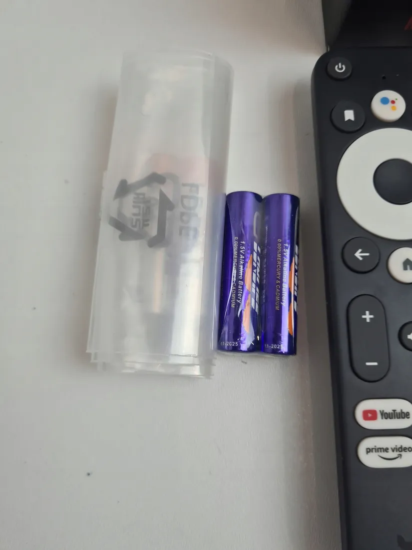 dekoder-telewizyjny-vu-yay-pro-13697-android-tv-4k-streaming-box-android