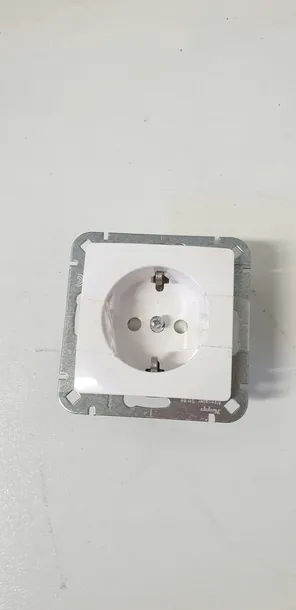 gniazdo-elektryczne-scienne-kopp-250v-16a-biale-liczba-gniazdek-1-szt