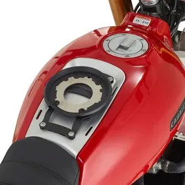 givi-bf43-mocowanie-tanklock-do-caballero-scrambler-125-250-500-2018-2023