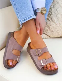 bezowe-klasyczne-klapki-na-platformie-basic-she-40