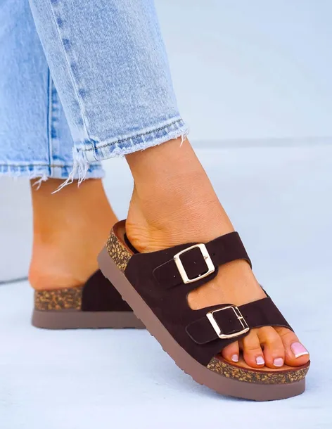 brazowe-klasyczne-klapki-na-platformie-basic-she-41-kod-producenta-25244
