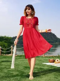 lc84102-shein-czerwona-sukienka-z-haftami-20-xl