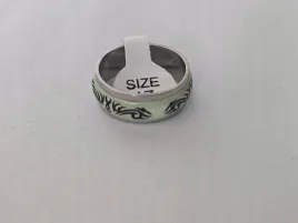 swiecace-pierscienie-ze-stali-nierdzewnej-b22-rozmiar-17
