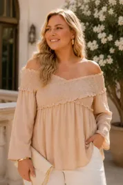 tr12302-elegancka-bluzka-z-dlugim-rekawem-odkryte-ramiona-bardot-20-46