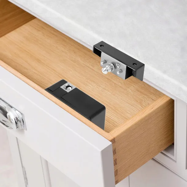 zamek-rfid-do-szuflad-szafek-smart-lock-stan-nowy-liczba-kluczy-w-zestawie-brak