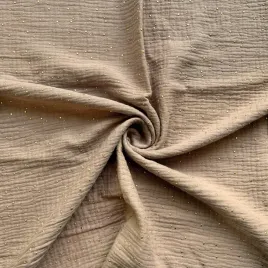 muslin-double-gauze-jasny-braz-light-brown-w-zlote-kropki