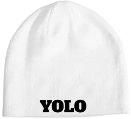 czapka-zimowa-beanie-mlodziezowy-napis-yolo-modna-czapka