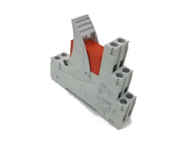 przekaznik-230v-ac-1x16a-250v-ac-na-szyne-din