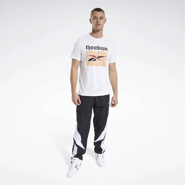 classics-bball-court-marka-reebok