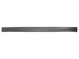listwa-zderzaka-tyl-srodek-czarny-vw-passat-b5-sdn-08-96-11-00