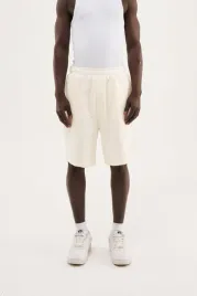 meskie-szorty-oversize-zakardowe-z-metalowym-logo-ecru-s
