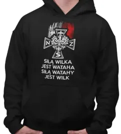 bluza-z-kapturem-patriotyczni-sila-wilka