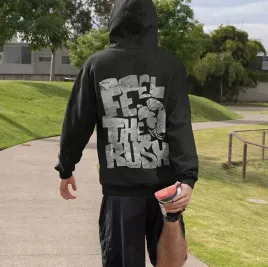 bluza-z-kapturem-na-silownie-feel-gym