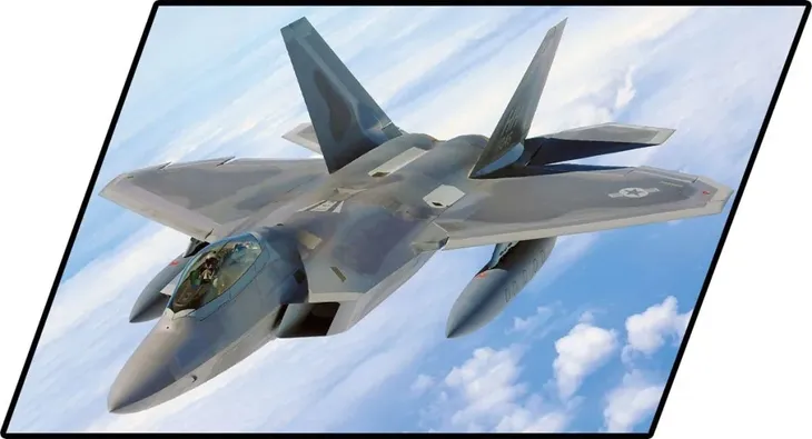 armed-forces-lockheed-f-22-raptor