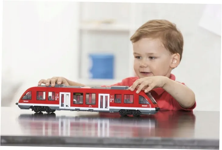 tramwaj-city-train-plec-chlopcy