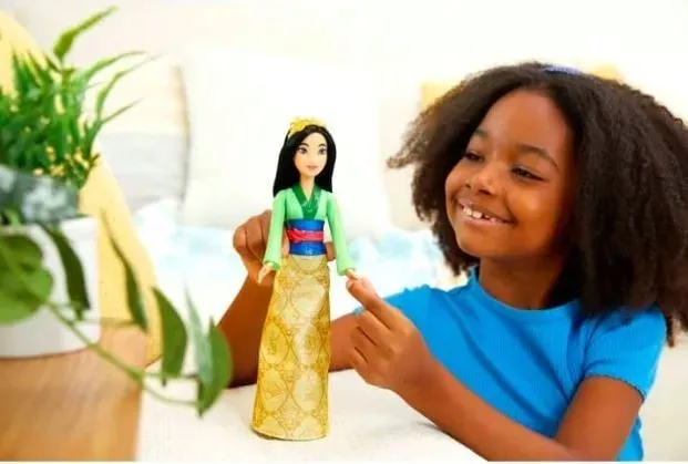 lalka-mulan-disney-princess-mattel-wiek-dziecka-3-lata