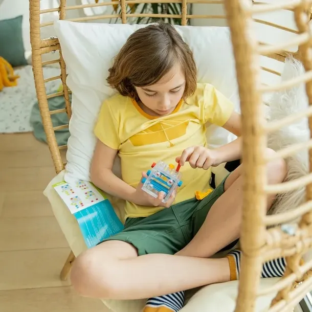 criss-cross-cube-smart-games-iuvi-games-rodzaj-dodatek