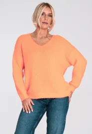damski-sweter-oversize-z-dekoltem-v-luzny-akrylowy-na-co-dzien-m1236-po