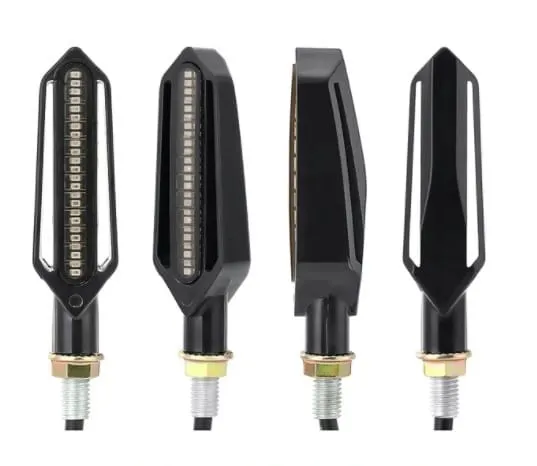 dynamiczne-kierunkowskazy-plus-stop-2-sztuki-24led-stan-nowy