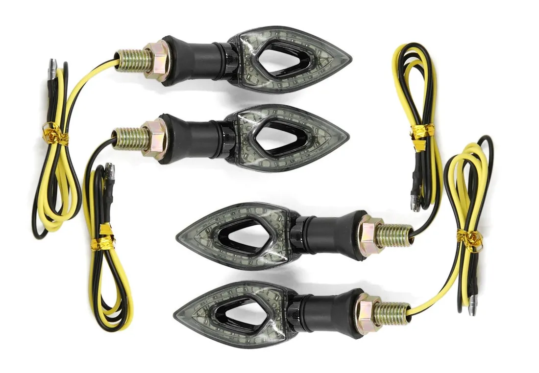 kierunkowskazy-strzalki-12led-4-sztuki-stan-nowy