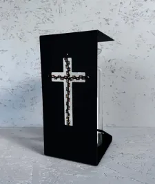 znicz-z-krzyzem-ze-zlotymi-koralikami-wysokosc-28cm